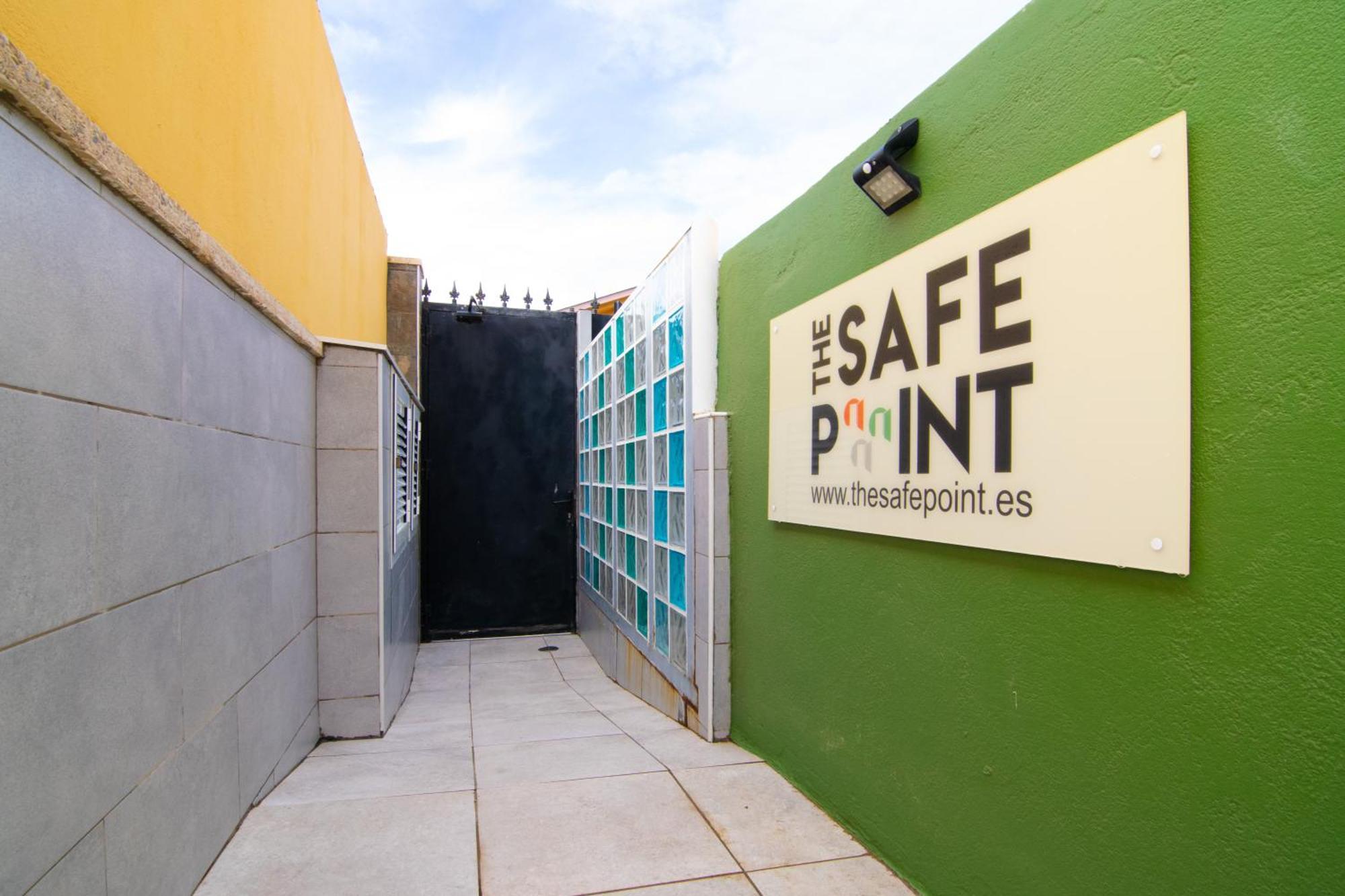 The Safe Point Suites Castillo Castillo del Romeral Екстер'єр фото