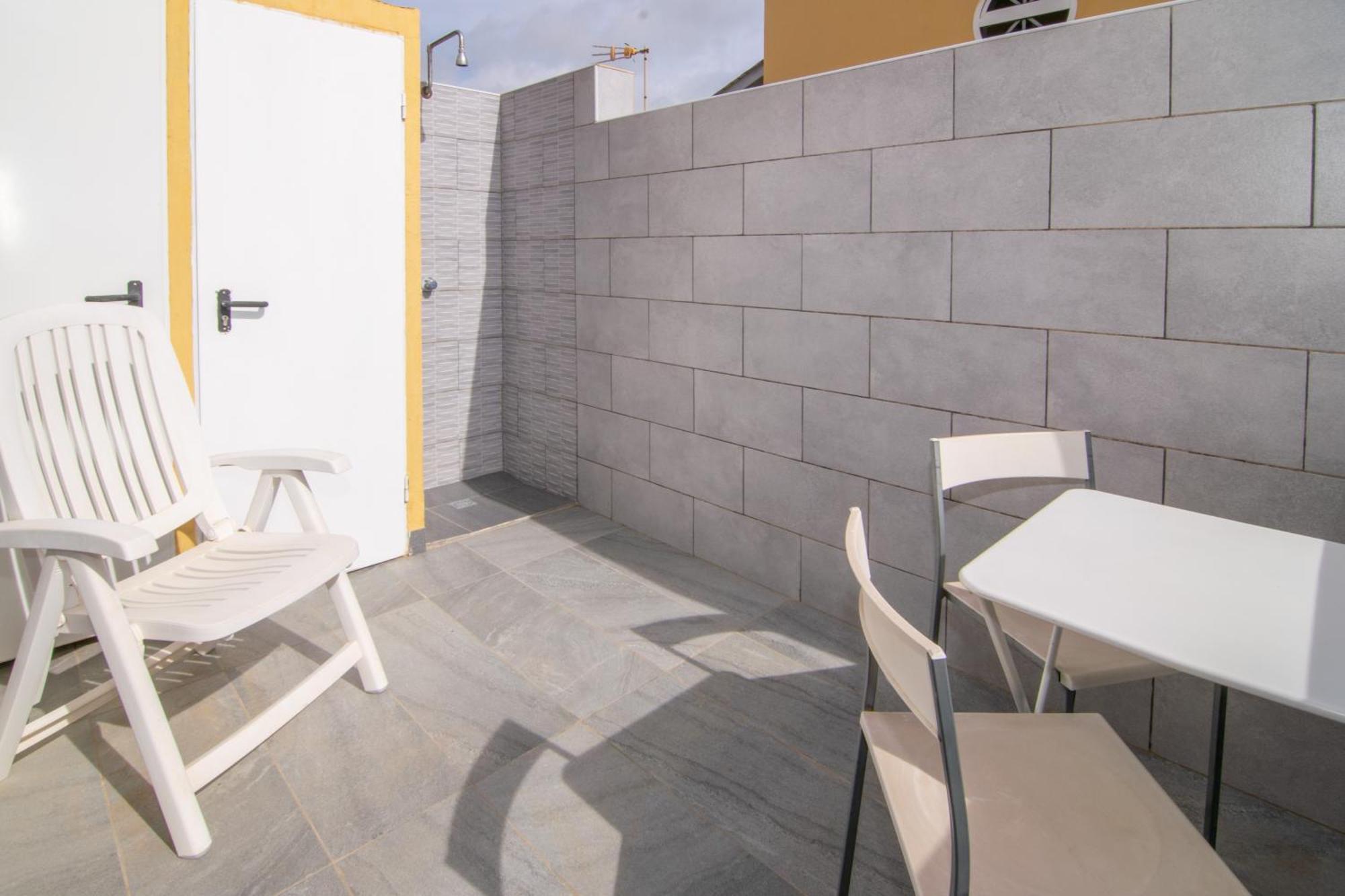 The Safe Point Suites Castillo Castillo del Romeral Екстер'єр фото