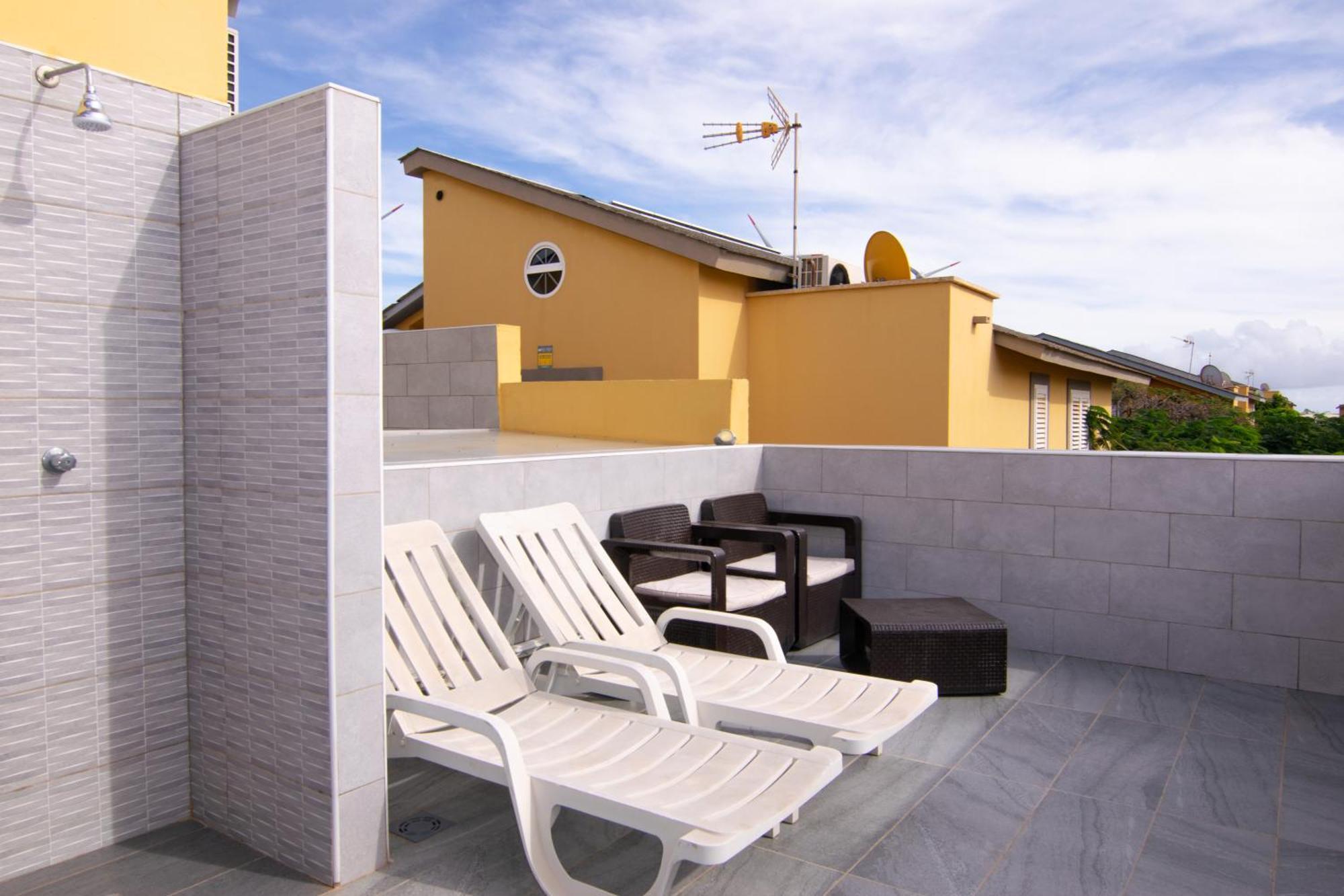The Safe Point Suites Castillo Castillo del Romeral Екстер'єр фото